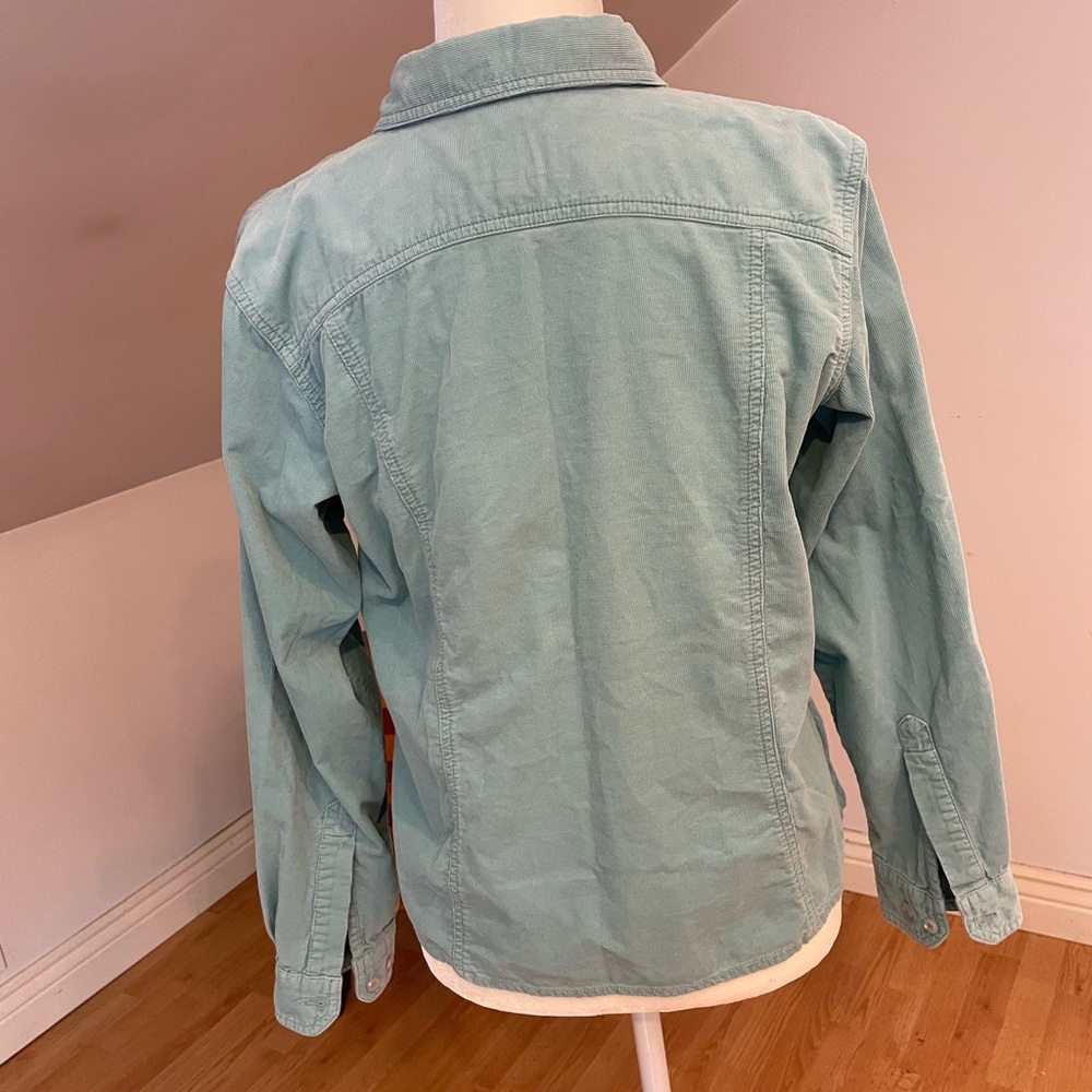 Euc Woolrich Corduroy Button Down - image 3